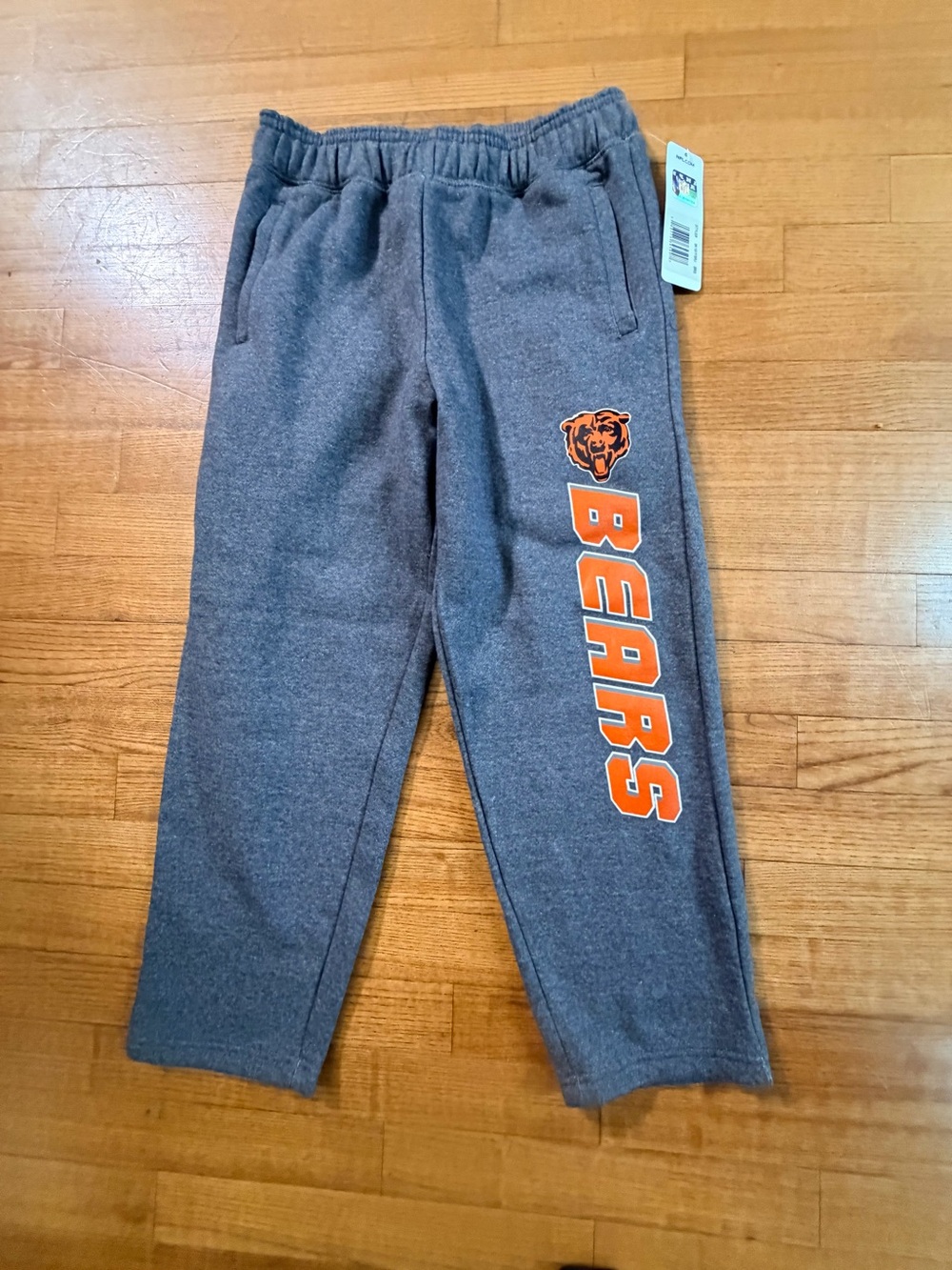 NWT NFL Team Apparel Chicago Bears Youth Sweatpants Grey Fleece Pants Size S 8